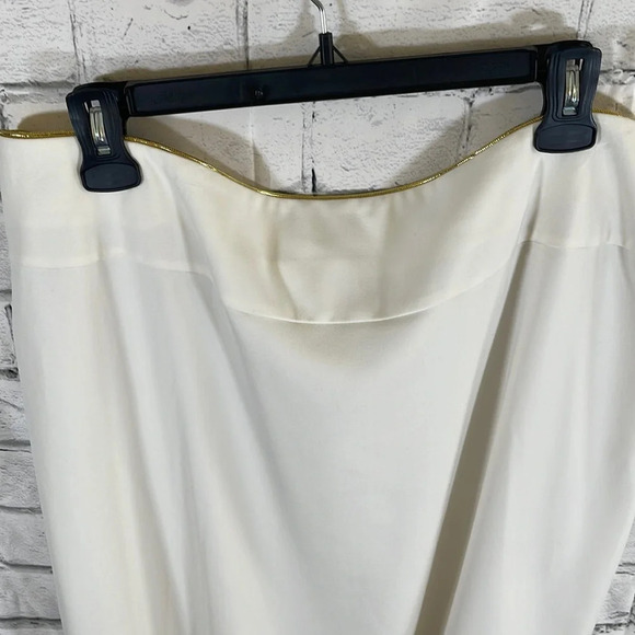Women’s Cato cream colored long pencil skirt 16W - Picture 2 of 4